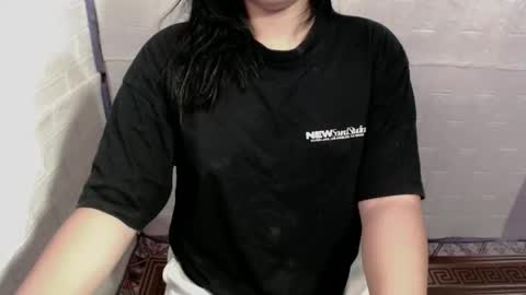 delicious_hanna17 online show from 02-09-26, 06:17