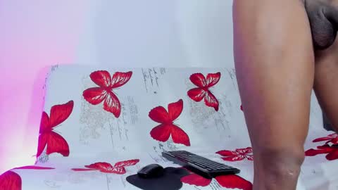 Snapshot of deliciouscocoa chatting on 03-07-25, 10:43 Jean paul and Salome online show from 03-07-25, 10:43