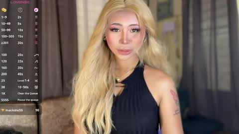 Snapshot of deliciousfaye chatting on 04-17-26, 06:05 Hello your loving faye 3 online show from 04-17-26, 06:05