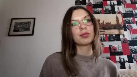 Snapshot of delightaurora chatting on 01-09-25, 11:03 Aurora online show from 01-09-25, 11:03