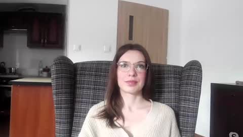 Snapshot of delightaurora chatting on 01-31-25, 10:52 Aurora online show from 01-31-25, 10:52