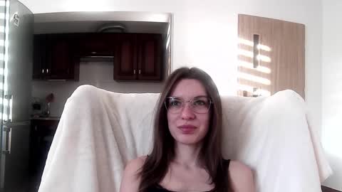 Snapshot of delightaurora chatting on 02-11-25, 02:46 Aurora online show from 02-11-25, 02:46