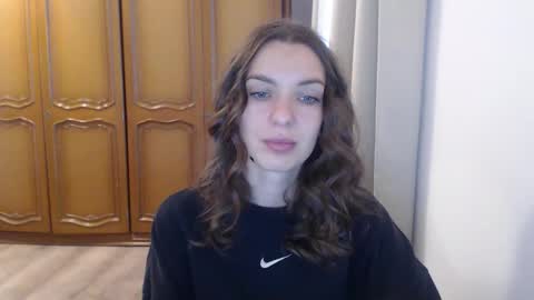 Snapshot of delightaurora chatting on 10-29-25, 06:48 Aurora online show from 10-29-25, 06:48