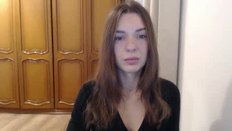 Snapshot of delightaurora chatting on 11-03-25, 06:25 Aurora online show from 11-03-25, 06:25