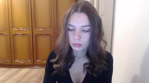 Aurora online show from 11-21-25, 06:34