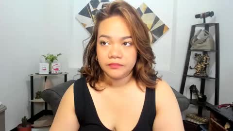 delightfulcurvy online show from 12-01-24, 09:59