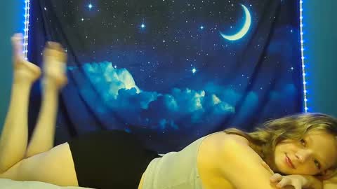 DelilaLove3412 online show from 02-28-25, 01:47