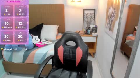 delilaquinn online show from 01-07-25, 09:35