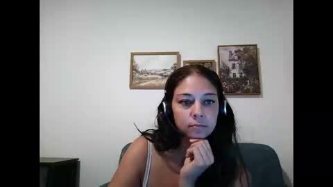 Delina online show from 09-21-25, 11:50