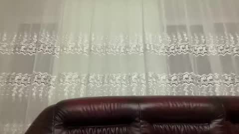 Delivery      online show from 09-15-25, 01:16