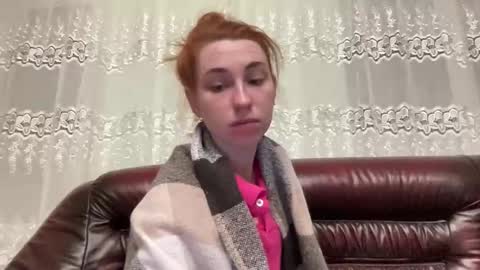 Delivery      online show from 09-28-25, 03:01