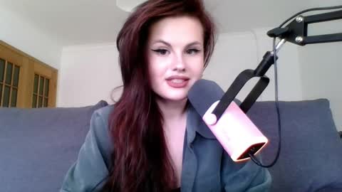 dellacrush_ online show from 03-09-25, 03:05