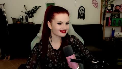 dellacrush_ online show from 12-14-25, 05:07