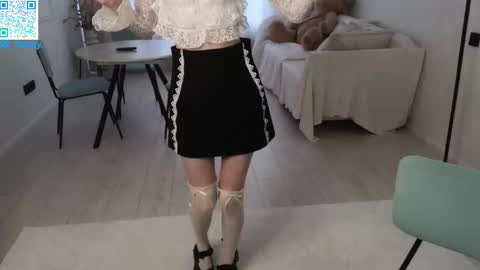 Delora online show from 03-17-26, 07:23