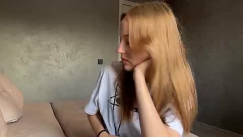 Snapshot of delorismaltie chatting on 07-06-26, 03:03 Mia online show from 07-06-26, 03:03