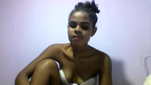 Snapshot of delphineee chatting on 03-20-26, 06:57 delphine online show from 03-20-26, 06:57