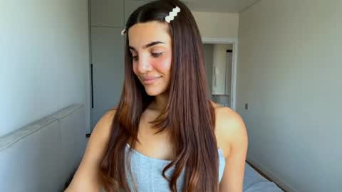 Anna online show from 05-18-26, 08:09