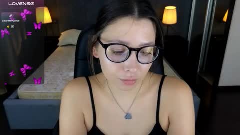 DEMI online show from 09-11-25, 03:56
