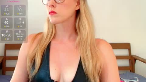 demigoddesslexie online show from 02-03-26, 01:15