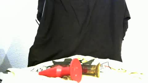 Snapshot of demo333 chatting on 12-18-24, 08:25 Frank online show from 12-18-24, 08:25