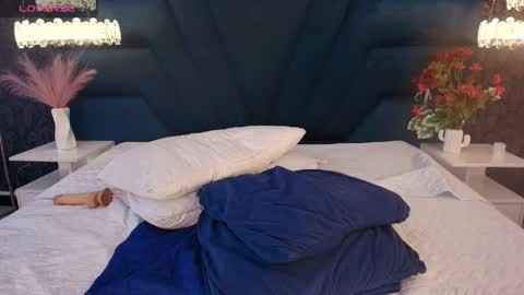   online show from 05-21-26, 12:23