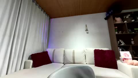 Snapshot of demon_heaven chatting on 02-13-25, 06:30 Demon online show from 02-13-25, 06:30
