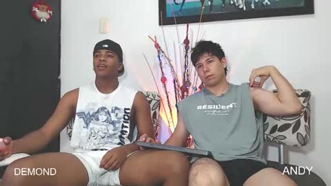 Snapshot of demond_333 chatting on 12-15-25, 03:33 DEMOND online show from 12-15-25, 03:33