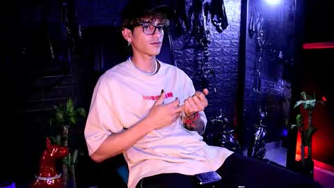 DemonKush online show from 11-07-25, 03:06