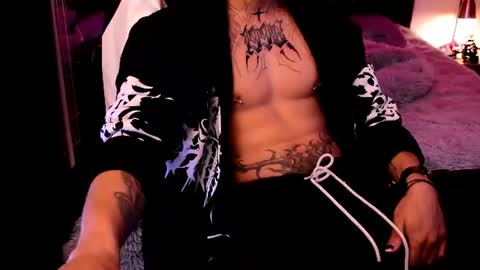 Snapshot of demonkush_ chatting on 08-08-26, 01:30 DemonKush online show from 08-08-26, 01:30