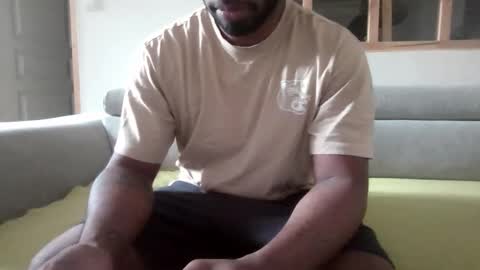 Snapshot of demonmagik chatting on 09-09-25, 12:15 demonmagik online show from 09-09-25, 12:15