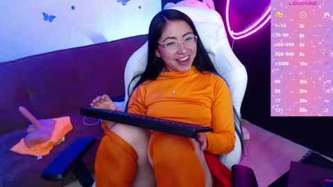 Demy  online show from 02-16-25, 05:26