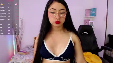 Demy  online show from 06-22-26, 11:24
