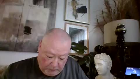 Snapshot of denboisvin2043 chatting on 02-14-25, 12:03 denboisvin2043 online show from 02-14-25, 12:03