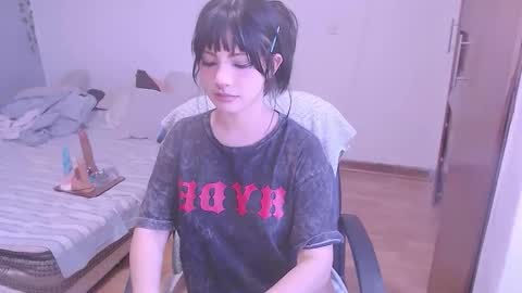 Denisse    schedule Monday to Friday 1300-1900 mexican time Saturday-maybe it could be a surprise IDEPENDENT MODEL online show from 02-25-26, 11:03