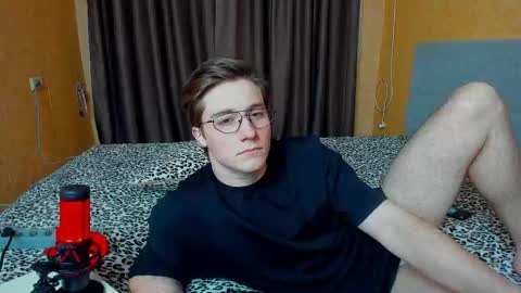 Deni online show from 02-08-26, 04:54