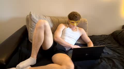 Snapshot of deniel_horny chatting on 05-09-26, 08:19 Deni online show from 05-09-26, 08:19