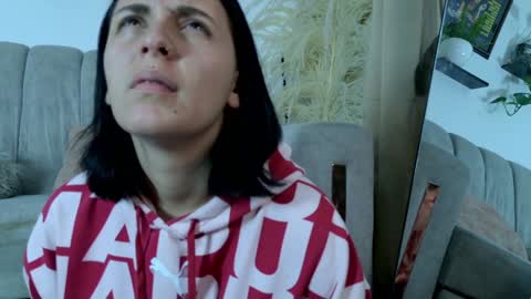 Hey guys see more about us heere   online show from 02-01-25, 12:51