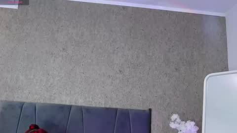 DeniseSun online show from 11-27-25, 06:10