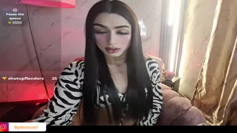 Snapshot of denisse444 chatting on 08-08-26, 10:12 denisse444 online show from 08-08-26, 10:12