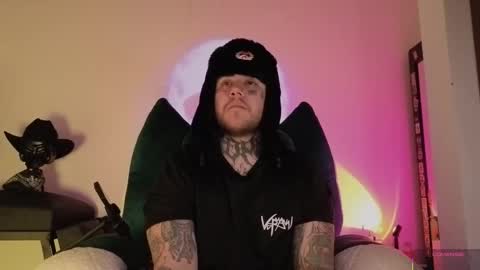 Oliver online show from 11-18-25, 03:45