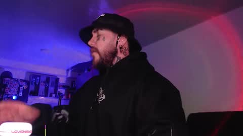 Oliver online show from 03-02-26, 02:47