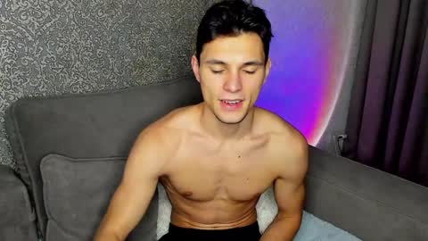 Den online show from 02-03-25, 06:28