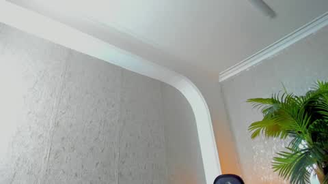 dennis_cox_ online show from 01-10-25, 12:15