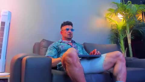 Snapshot of dennis_cox_ chatting on 10-16-25, 04:24 dennis_cox_ online show from 10-16-25, 04:24