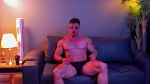 Snapshot of dennis_cox_ chatting on 10-17-25, 06:16 dennis_cox_ online show from 10-17-25, 06:16