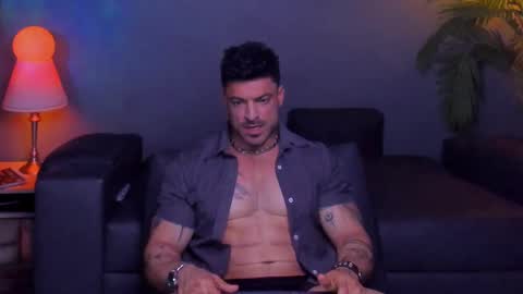 Snapshot of dennis_cox_ chatting on 11-10-25, 08:46 dennis_cox_ online show from 11-10-25, 08:46