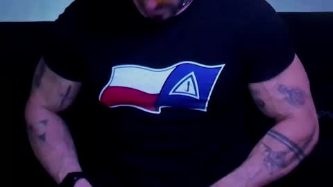 Snapshot of dennis_cox_ chatting on 03-05-26, 06:42 dennis_cox_ online show from 03-05-26, 06:42