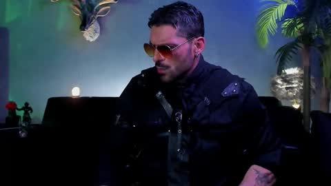 Snapshot of dennis_cox_ chatting on 03-21-26, 07:24 dennis_cox_ online show from 03-21-26, 07:24