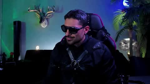 Snapshot of dennis_cox_ chatting on 03-24-26, 06:18 dennis_cox_ online show from 03-24-26, 06:18