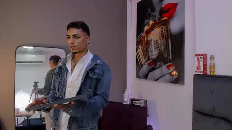 Snapshot of dennis_kinsey chatting on 03-14-26, 07:08 Dennis Kinsey online show from 03-14-26, 07:08